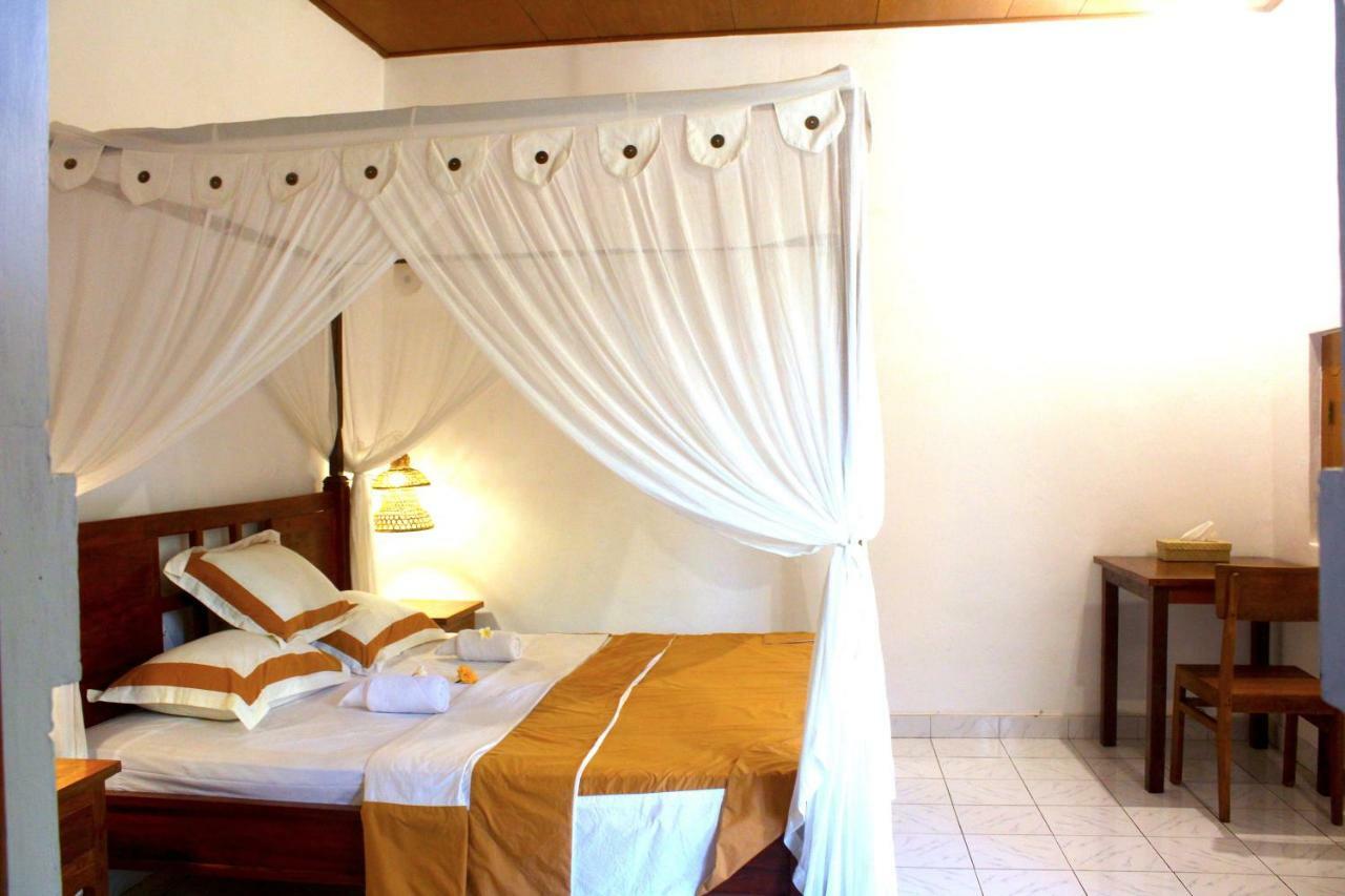 Lovina Palace Екстер'єр фото